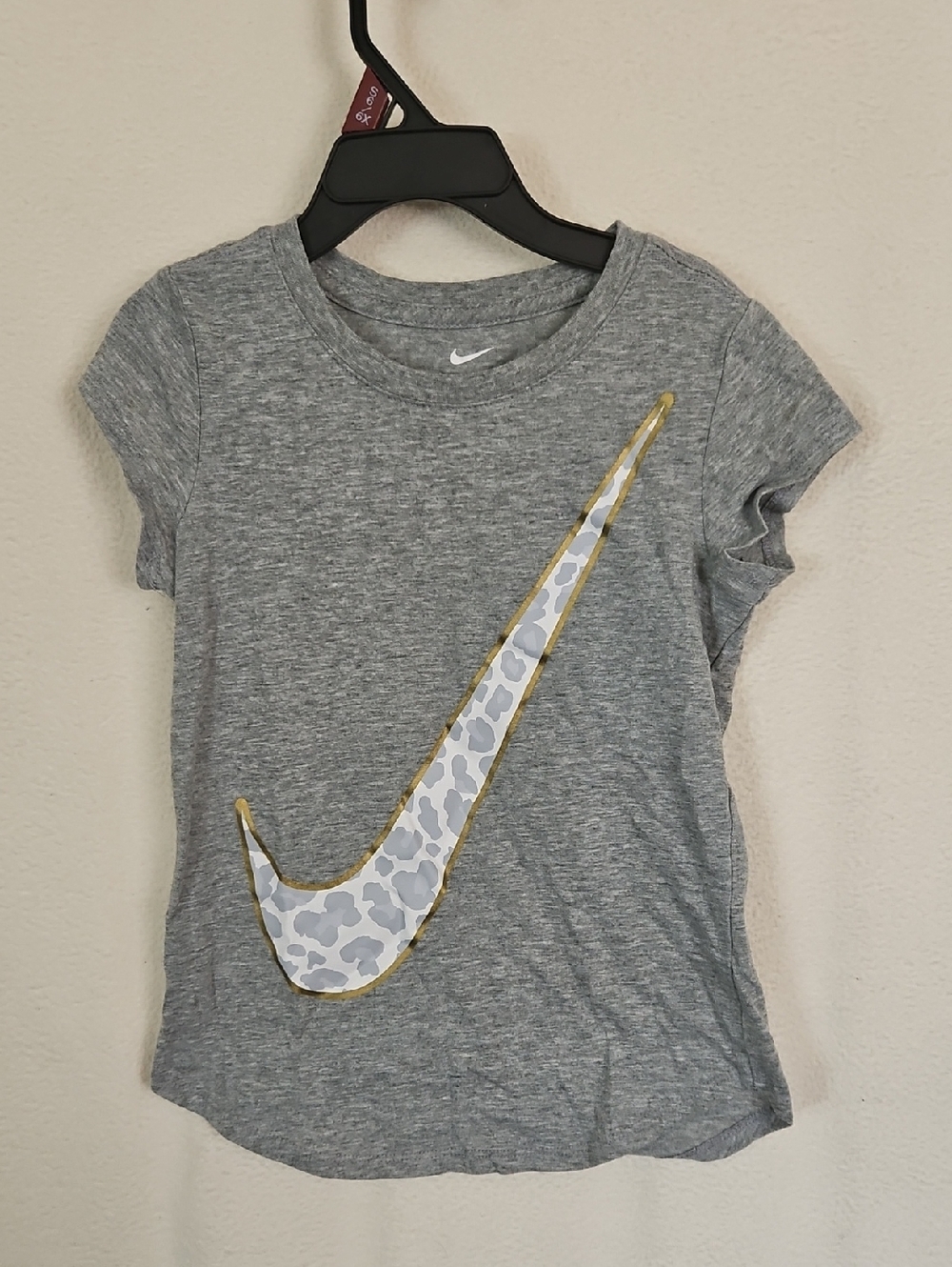 Nike Girls' Gray Swoosh Short Sleeve Tee